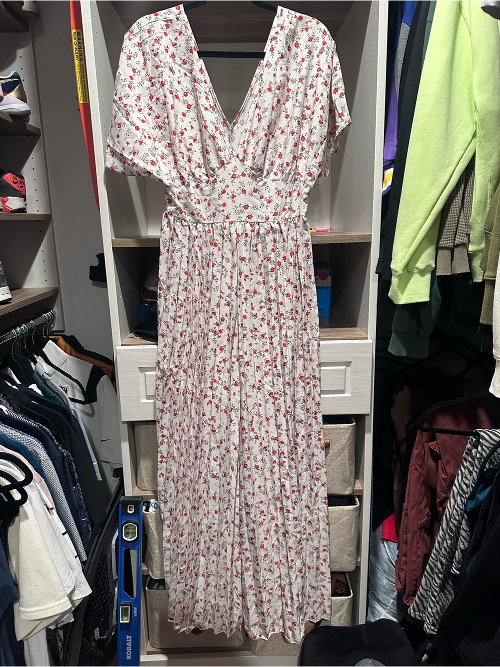 SHEIN Floral White and Red Maxi Pants Romper Dress with V-Neck